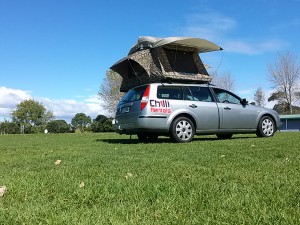 Chilli Rentals Neuseeland Zelt Autodach verpackt