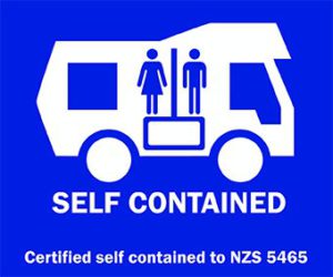 self-contained campervan chilli rentals neuseeland